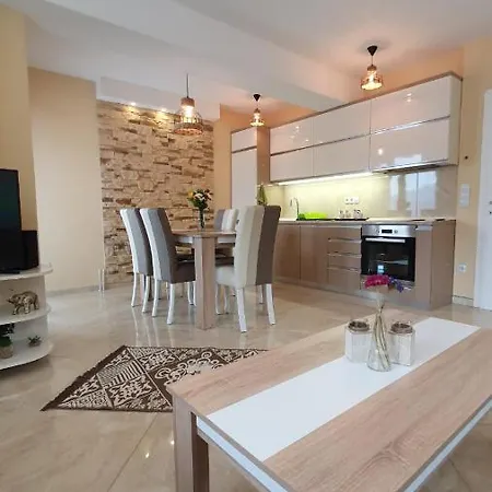 Axa Apartment